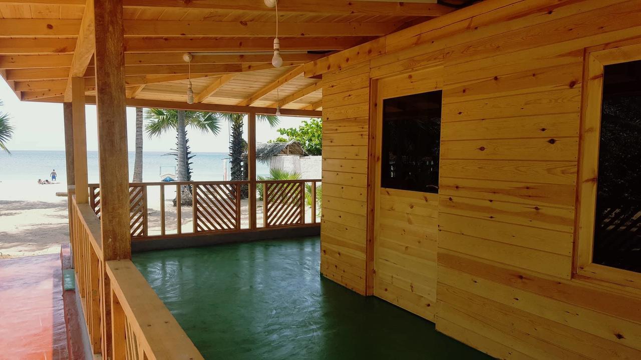 Alfresco Beach Hotel Uppuveli Exterior foto